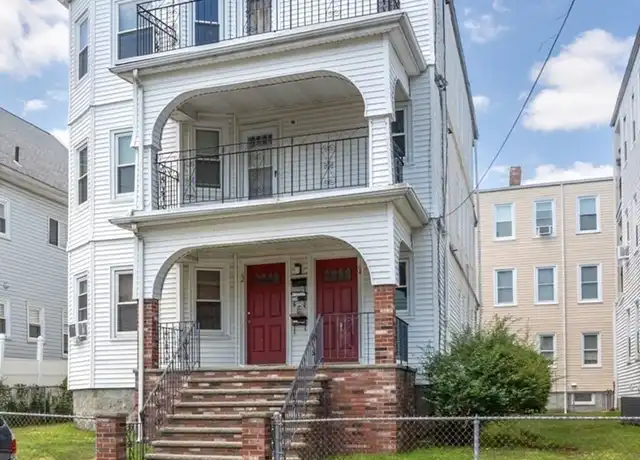 Property at 62 Vernal St Unit 2, Everett, MA, 02149, 2 beds, 1 bath, [object Object]