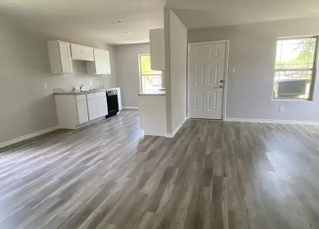Property at 1101 9th St, Port Arthur, TX, 77640, 3 beds, 1 bath, [object Object]