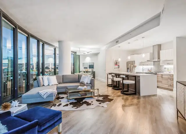 Property at 3331 Lake St Ph 3-28, Houston, TX, 77098, 3 beds, 3 baths, [object Object]