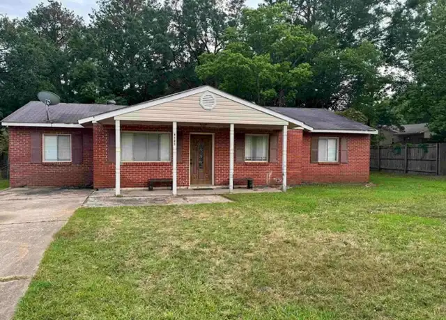 Property at 4121 Yorkshire Ln, Mobile, AL, 36609, 3 beds, 2 baths, [object Object]