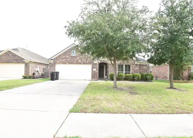Property at 9944 Western Ridge Way, Conroe, TX, 77385, 4 beds, 2 baths, [object Object]