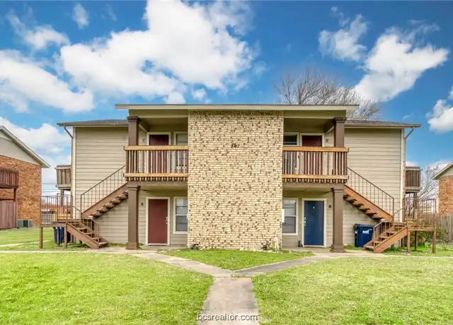 Property at 717 Wellesley Ct Unit B, College Station, TX, 77840, 2 beds, 1 bath, [object Object]