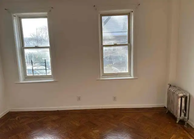 Property at 1115 E 94th St Unit 11236, Brooklyn, NY, 11236, 3 beds, 1 bath, [object Object]