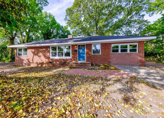 Property at 1557 N Great Neck Rd, Virginia Beach, VA, 23454, 3 beds, 2 baths, [object Object]