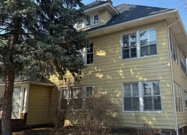 Property at 12953 Cedar Rd, Cleveland, OH, 44118, 1 bed, 1 bath, [object Object]