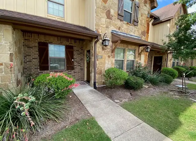 Property at 207 Capps Dr, College Station, TX, 77845, 4 beds, 4 baths, [object Object]