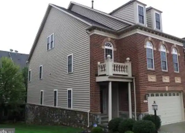 Property at 47639 Paulsen Sq, Sterling, VA, 20165, 4 beds, 3.5 baths, [object Object]