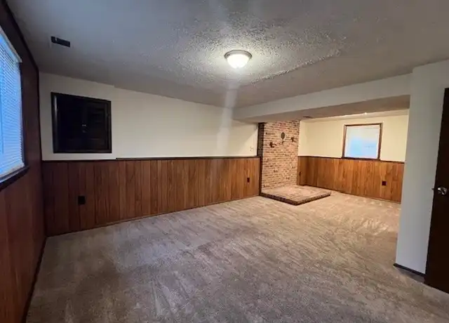 Property at 1819 Rocky Glen Dr, Frederick, MD, 21702, 3 beds, 2.5 baths, [object Object]