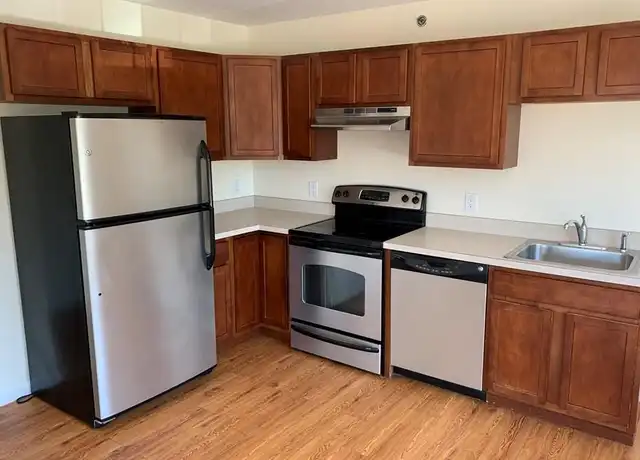 Property at 7 New St Unit 300, Danbury, CT, 06810, 1 bed, 1 bath, [object Object]