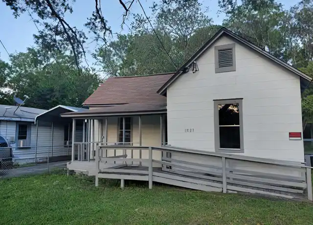 Property at 5823 Paris Ave, Jacksonville, FL, 32209, 3 beds, 1 bath, [object Object]