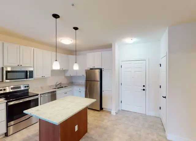 Property at 211 E Capitol Dr Unit 211-121, Hartland, WI, 53029, 1 bed, 1 bath, [object Object]