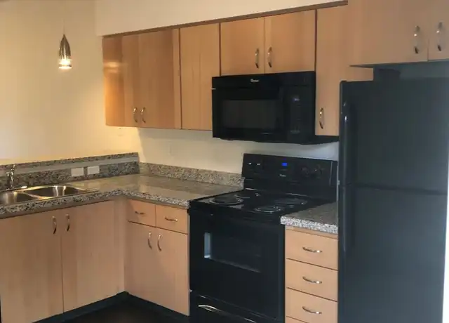 Property at 2480 Lakeview Dr Unit 2540-2, Eugene, OR, 97408, 2 beds, 1 bath, [object Object]