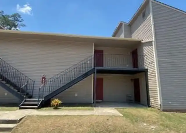 Property at 1122 Southwood Dr #8, Fayetteville, NC, 28304, 1 bed, 1 bath, [object Object]