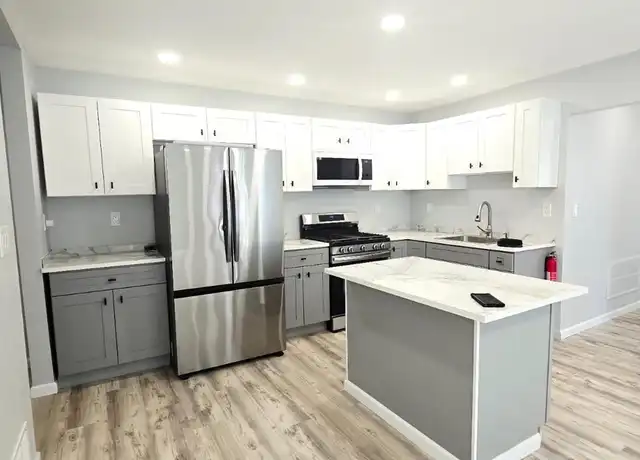 Property at 326 Sutton St Unit 5, Perth Amboy, NJ, 08861, 4 beds, 1 bath, [object Object]