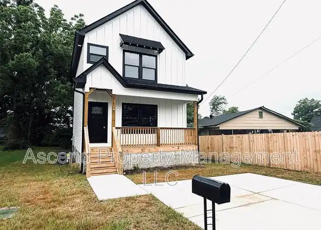 Property at 1614 E 49th St, Chattanooga, TN, 37407, 3 beds, 2.5 baths, [object Object]