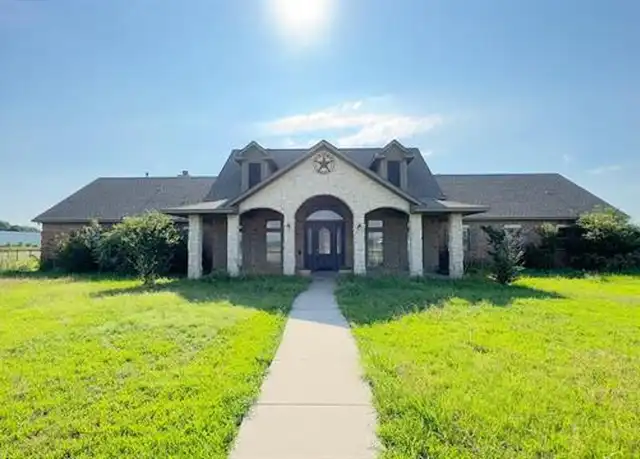 Property at 8850 Santa Fe Trl, Celina, TX, 75009, 4 beds, 3.5 baths, [object Object]