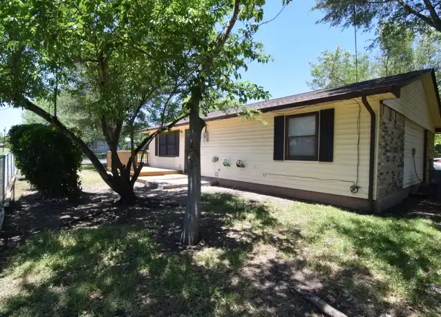 Property at 1056 Lindsey Cir, Belton, TX, 76513, 3 beds, 1.5 baths, [object Object]