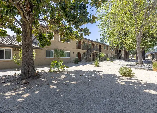 Photo of 8195 Westwood Dr, Gilroy, CA 95020