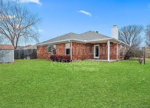 Property at 824 Bridle Trl, Saginaw, TX, 76179, 4 beds, 2 baths, [object Object]