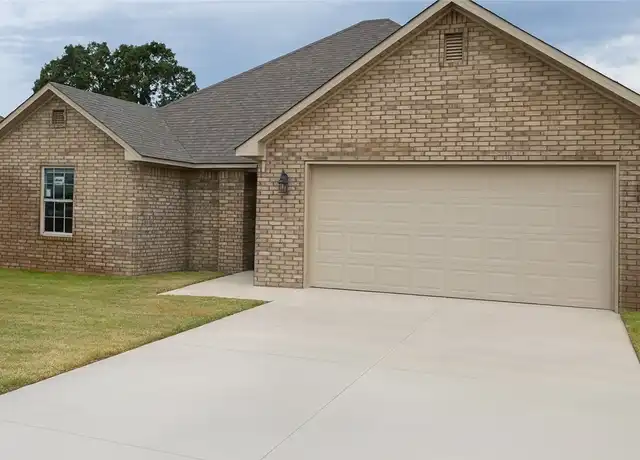 Property at 909 Rachel St, Gentry, AR, 72734, 3 beds, 2 baths, [object Object]