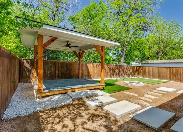 Property at 2624 Townsend Dr, Fort Worth, TX, 76110, 4 beds, 3 baths, [object Object]