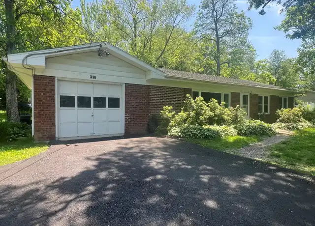 Property at 316 State Route 32 N, New Paltz, NY, 12561, 3 beds, 2 baths, [object Object]