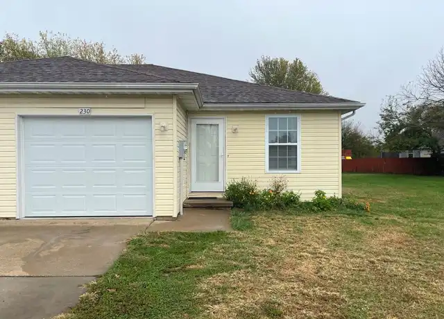 Property at 230 E Eagle Cir, Clever, MO, 65631, 2 beds, 2 baths, [object Object]
