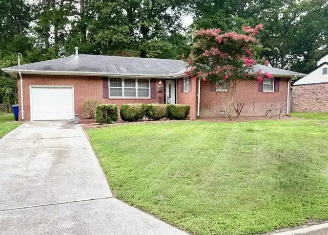 Property at 861 Cascade Dr, Newport News, VA, 23608, 4 beds, 2 baths, [object Object]