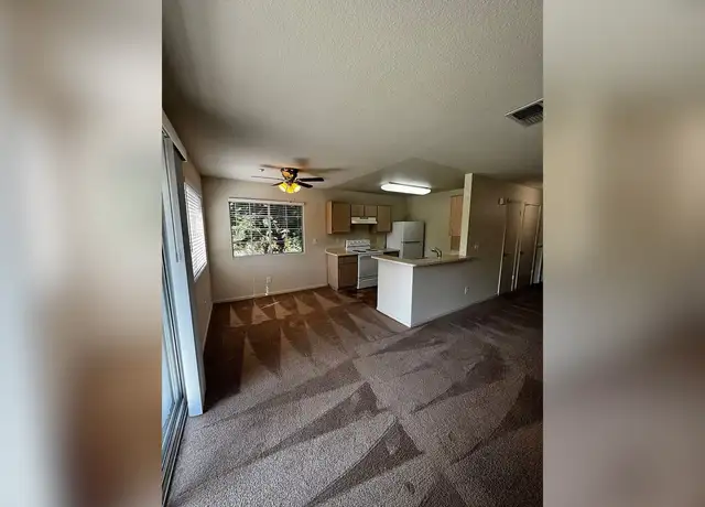 Photo of 2001 Eastwood Dr, Vacaville, CA 95687