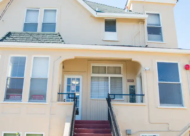Property at 2221 Dwight Way Unit 4, Berkeley, CA, 94704, 2 beds, 1 bath, [object Object]