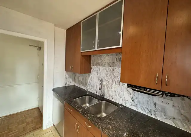 Property at 360 W Wellington Ave Unit 12B, Chicago, IL, 60657, 2 beds, 2 baths, [object Object]