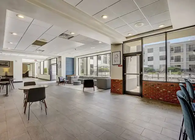 Property at Vivo Living Raleigh - 4400 Capital Blvd, Raleigh, NC, 27604, 1 bed, 1 bath, [object Object]