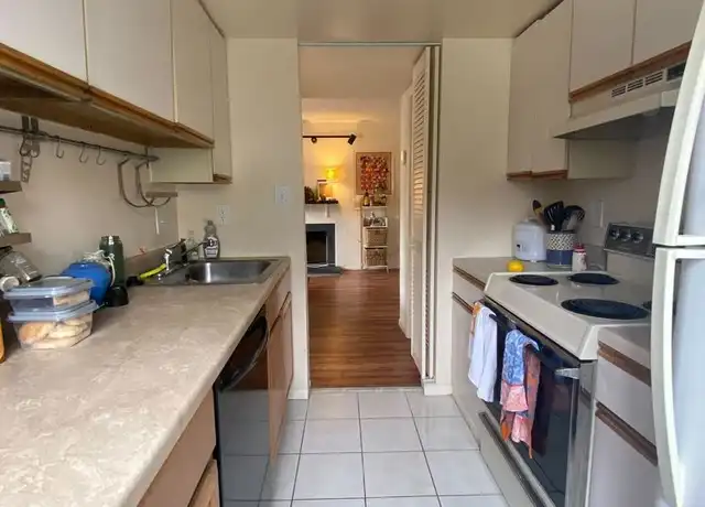 Property at 1700 17th St NW #205, Washington, DC, 20009, 2 beds, 1 bath, [object Object]