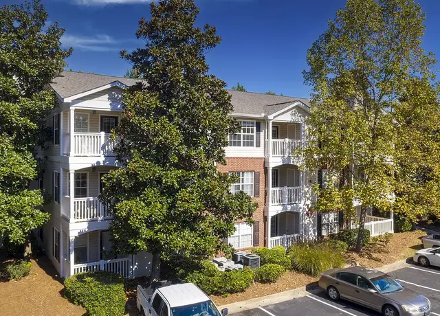 Photo of 75 Crestmont Way, Greenville, SC 29615