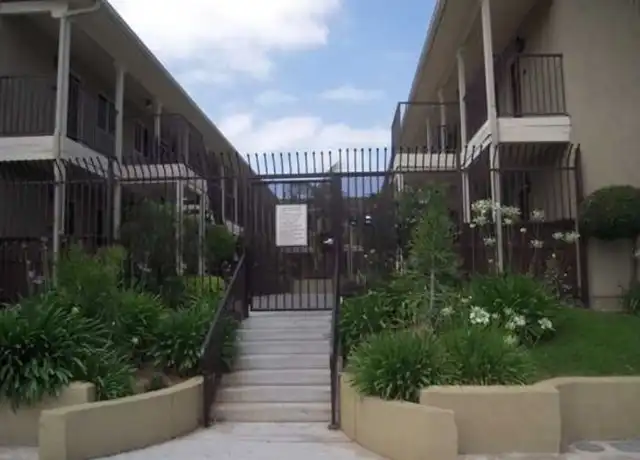 Property at 320 J Ave, National City, CA, 91950, 1 bed, 1 bath, [object Object]