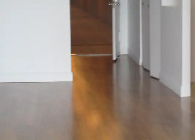 Property at 2 Bay Club Dr Unit 17D, Bayside, NY, 11360, 1 bed, 1 bath, [object Object]