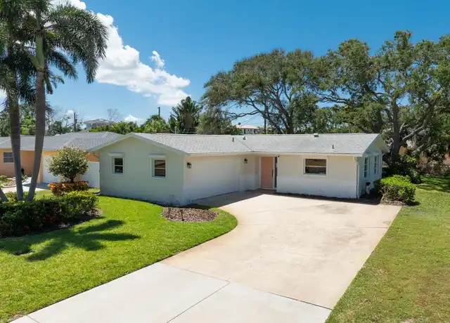 Property at 114 8th St, Belleair Beach, FL, 33786, 2 beds, 2 baths, [object Object]