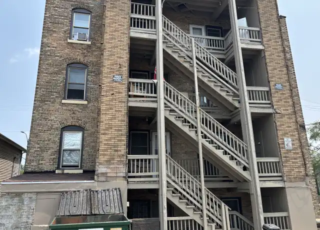 Property at 209 N Center St Unit 3S, Joliet, IL, 60435, 2 beds, 1 bath, [object Object]