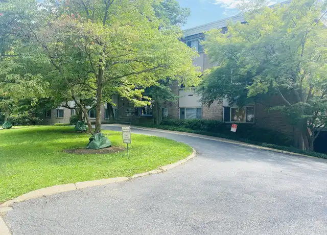Property at 4570 MacArthur Blvd NW Unit T1Apt T1, Washington, DC, 20007, 0 beds, 1 bath, [object Object]