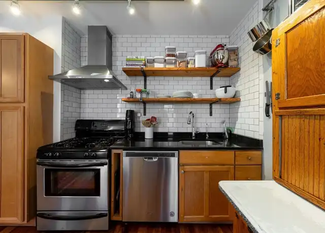 Property at 77 Columbus Ave #1, Somerville, MA, 02143, 3 beds, 2 baths, [object Object]