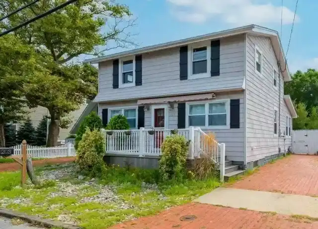 Property at 203 Bridge Ave, Point Pleasant Boro, NJ, 08742, 4 beds, 2 baths, [object Object]
