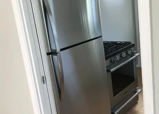 Property at Richmond Street 413 - 415 1/2 - 415 1/2 Richmond St, El Segundo, CA, 90245, 2 beds, 1 bath, [object Object]