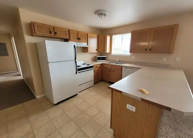 Property at 912 E Symons St Unit C, Laramie, WY, 82070, 3 beds, 2 baths, [object Object]