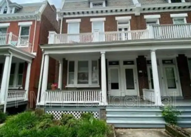 Property at 2702 W Main St Unit A, Richmond, VA, 23220, 3 beds, 1.5 baths, [object Object]
