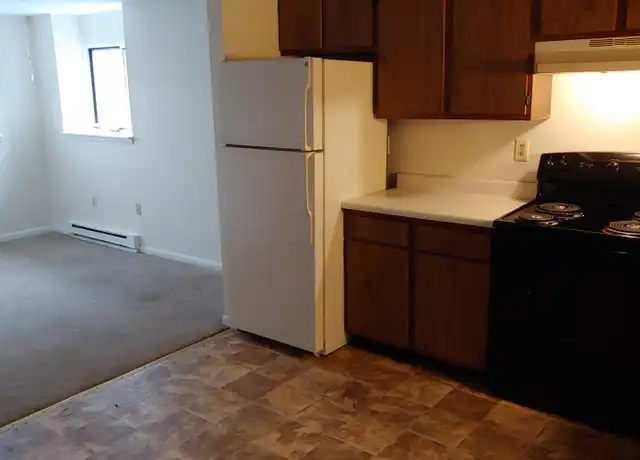 Property at 5 Adams St Unit 1, Enola, PA, 17025, 3 beds, 1 bath, [object Object]