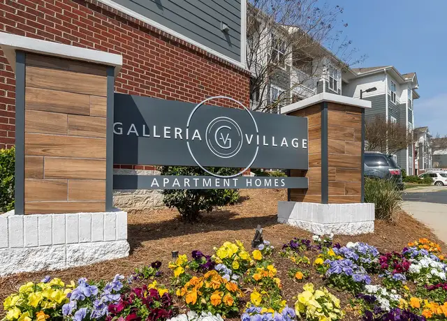 Photo of 1616 Galleria Club Ln, Charlotte, NC 28270