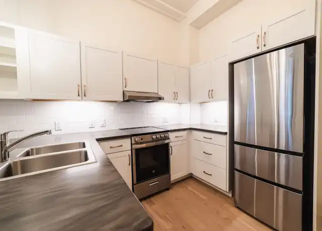 Property at 429 State St Unit 206, Erie, PA, 16501, 2 beds, 1 bath, [object Object]