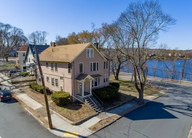 Property at 38 Hayes St Unit 1, Arlington, MA, 02474, 2 beds, 1 bath, [object Object]