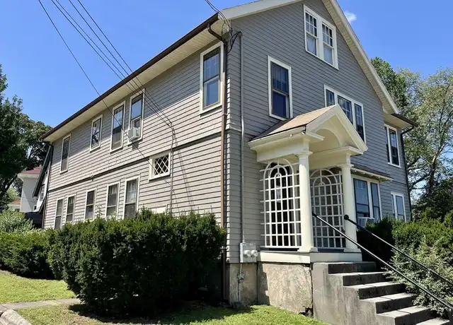 Property at 38 Hayes St Unit 1, Arlington, MA, 02474, 2 beds, 1 bath, [object Object]