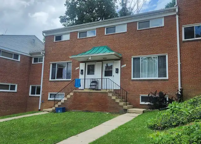 Property at 5022 8th Rd S, Arlington, VA, 22204, 3 beds, 1.5 baths, [object Object]